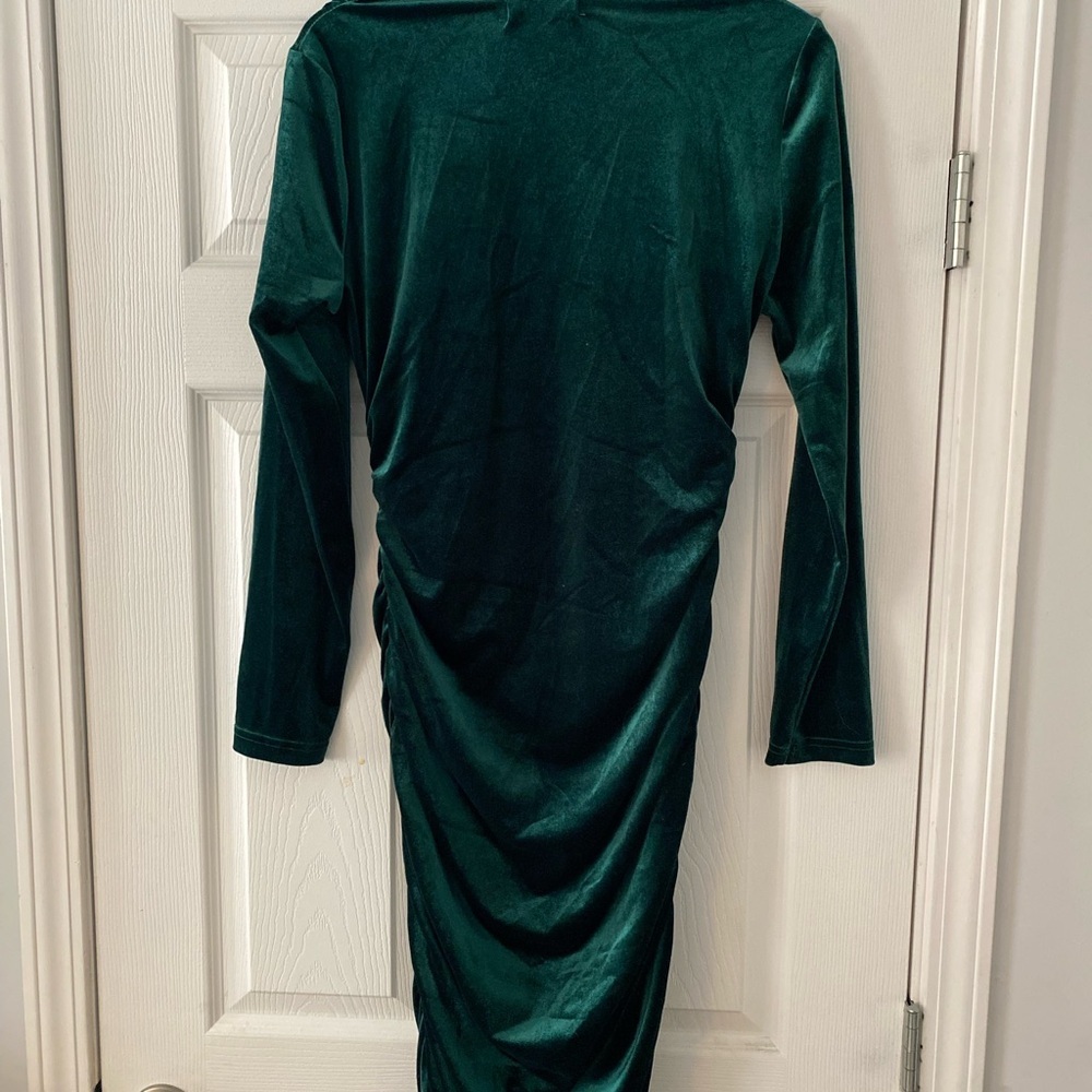 Emerald Green Velvet Dress Large - Picture 3 of 3